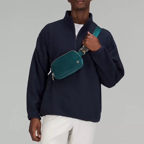 lululemon VELOUR Everywhere Belt Bag 1L (Teal/Turquoise) - Rare Gold Hardware - Picture 6 of 13